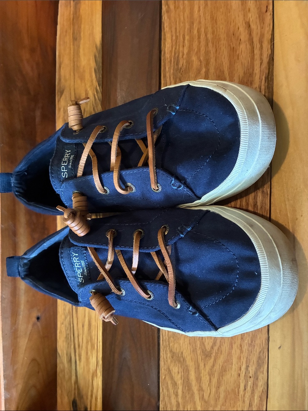 Sperry womens Navy Canvas Slip-On Sneakers with Tan Laces 8